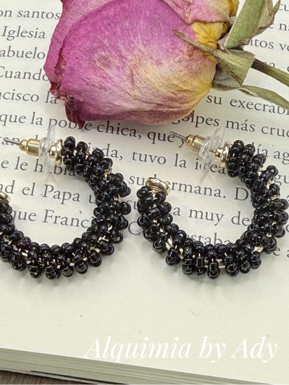 Alquimia Black Beaded Circle Hoop Earrings